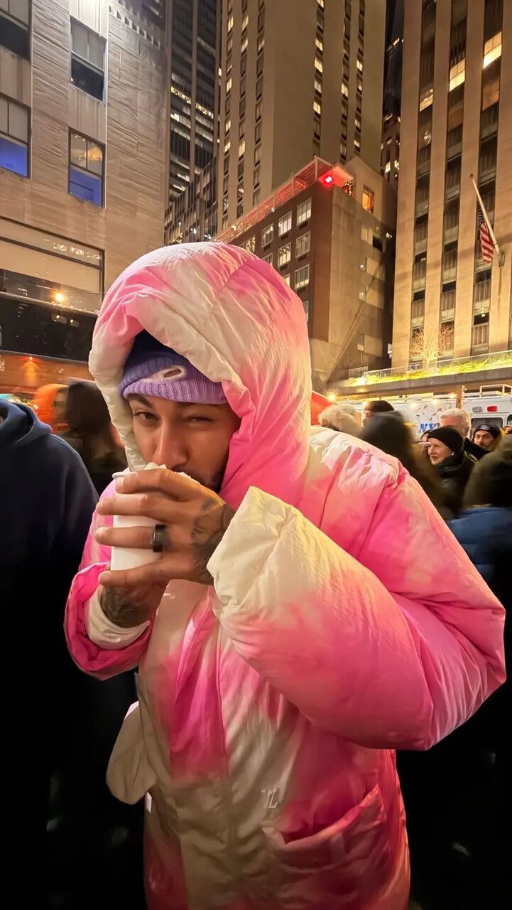 استایل عجیب نیمار در آمریکا با ماسک غیرقابل شناسایی! + عکس