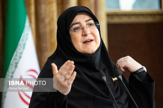 دکتر همتی با نظر خبرگان حوزه بانکی و رای اعتماد دولت، رئیس بانک مرکزی شد دکتر همتی با نظر خبرگان حوزه بانکی و رای اعتماد دولت، رئیس بانک مرکزی شد