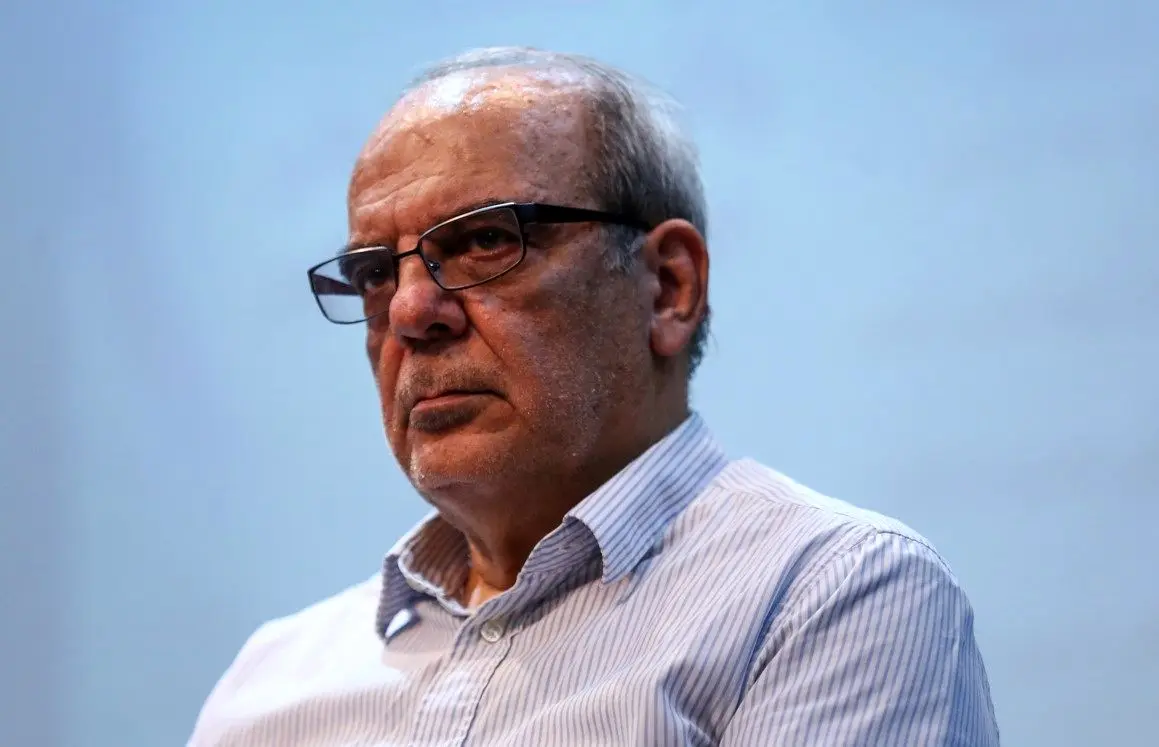 واکنش عباس عبدی به فتوای آیت الله سیستانی درباره امام جماعت