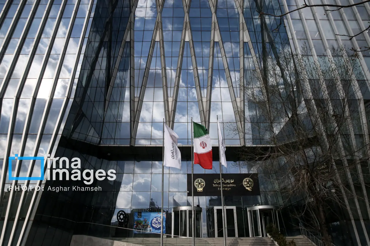 بازار سرمایه برای چهارمین روز متوالی سرخپوش ماند