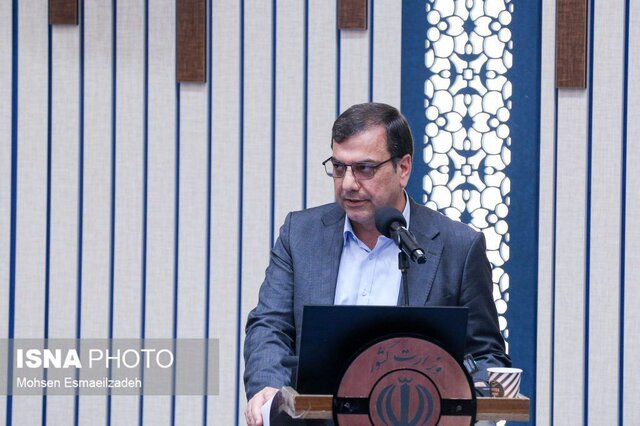 تکنرخی شدن ارز؛ گامی ضروری برای اصلاح ساختار اقتصادی کشور تکنرخی شدن ارز؛ گامی ضروری برای اصلاح ساختار اقتصادی کشور