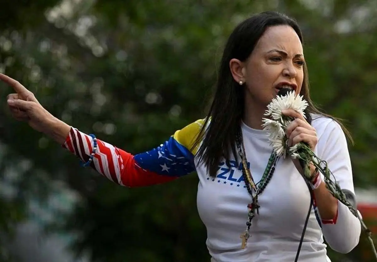 رهبر مخالفان ونزوئلا: آماده تصرف دولت هستیم، اما درباره عملیات آمریکا سکوت می‌کنیم