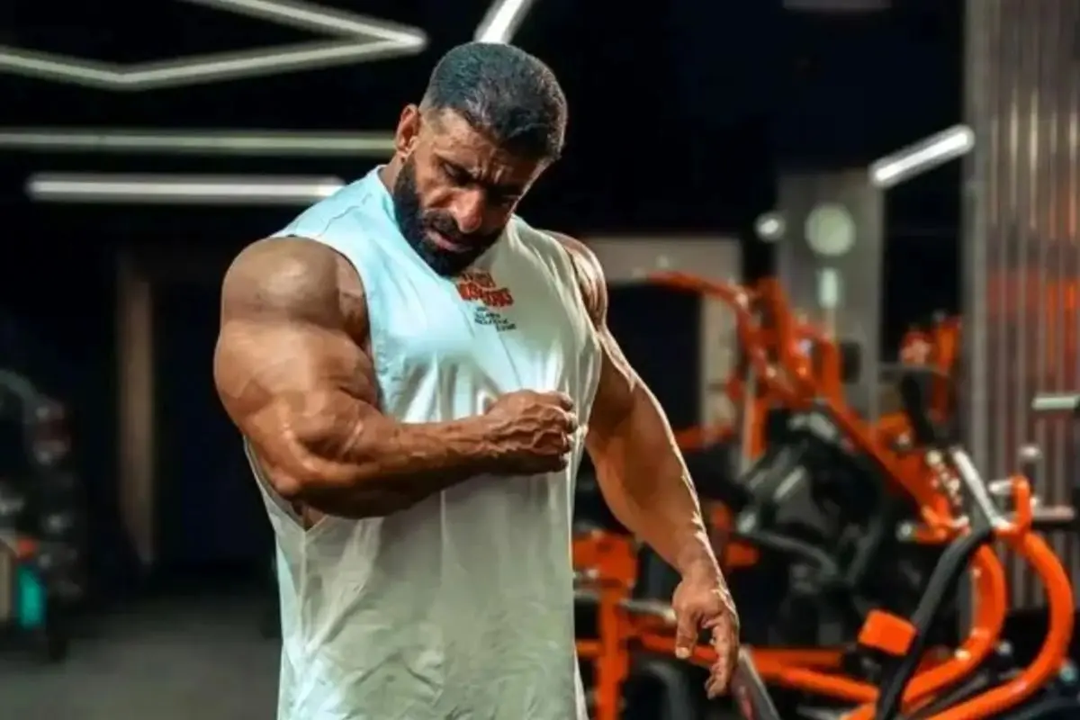 چرا مردم از ریزش فالوورهای هادی چوپان خوشحال‌اند؟