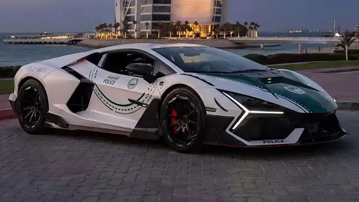 خودروی جدید پلیس دبی همه را شگفت‌زده کرد