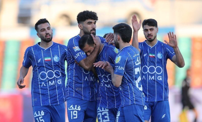 استقلال در پی پاداش ۱۶۰ هزار دلاری