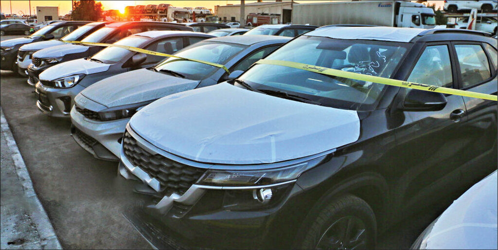 واردات خودرو در منطقه آزاد مازندران در حال انجام است