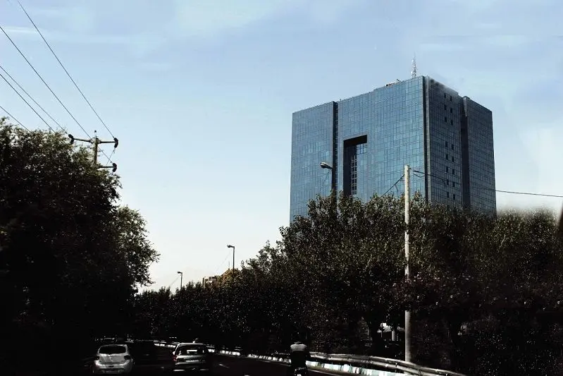 ایران‌چک 500 هزار تومانی رونمایی شد