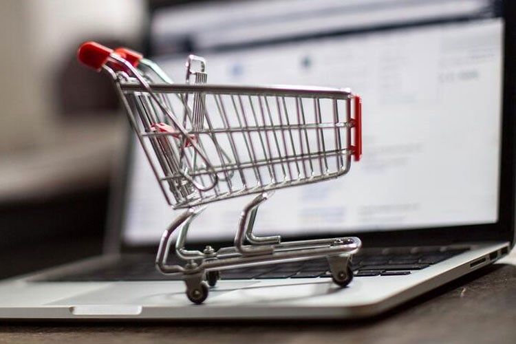 ضربه سنگین قطعی اینترنت به کسب و کارها | ۱۹ درصد از فروشگاه‌های تلگرامی بعد از اتصال دیگر فعالیت خود را ادامه نداده‌اند