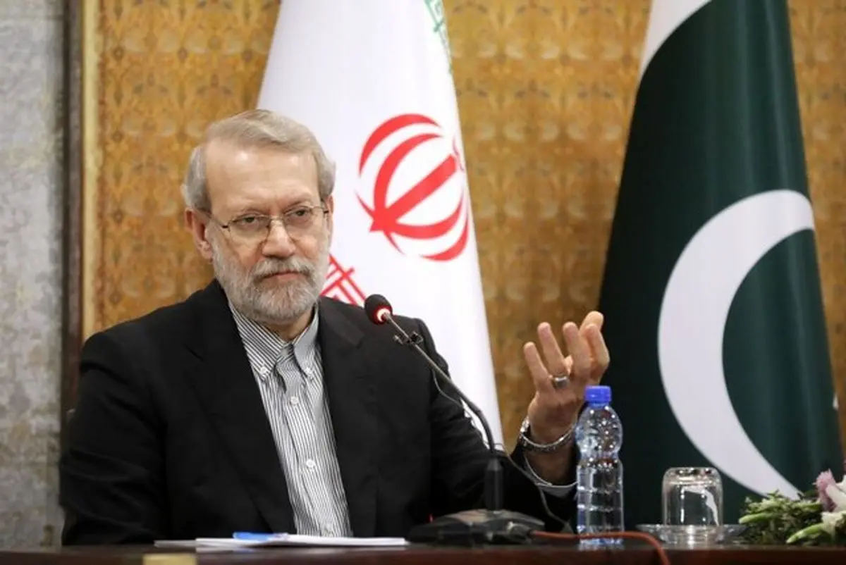 علی لاریجانی: تبهکاران اسرائیلی و آمریکائیان بی صفت را پشیمان می‌کنیم