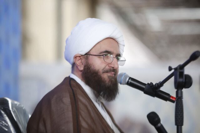 امام جمعه موقت تهران: اجتماعات شبانه هرگز نباید زمینه حضور وحدت‌شکنان باشد