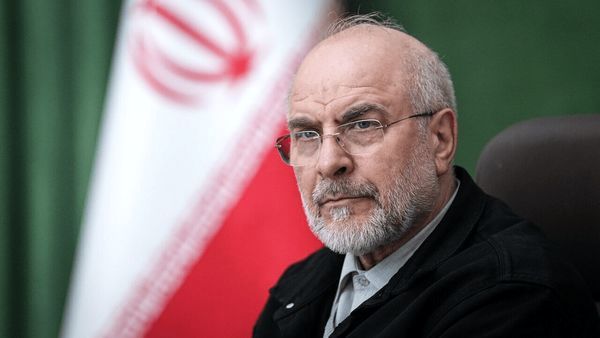 قالیباف:ایرانی میراث پرافتخار خود را به آسانی واگذار نمی‌ کند