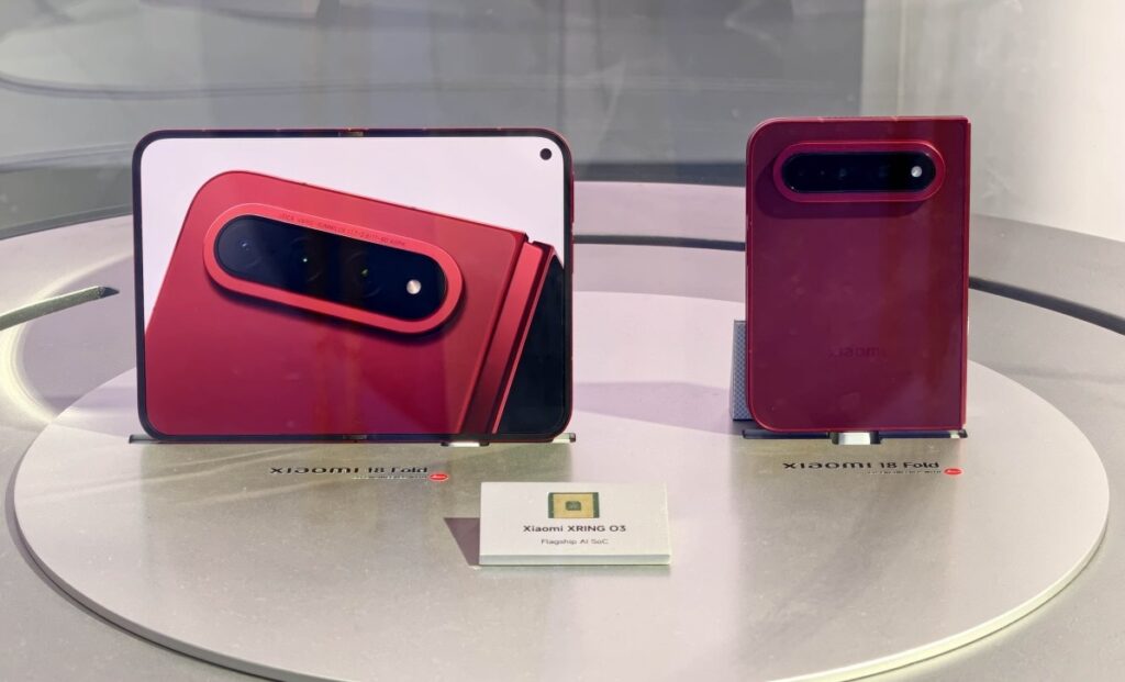 شیائومی ۱۸ فولد با تراشه XRing O3 در نمایشگاه IFA 2026 رونمایی شد