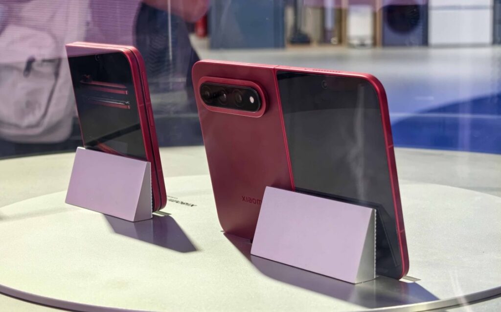 شیائومی ۱۸ فولد با تراشه XRing O3 در نمایشگاه IFA 2026 رونمایی شد