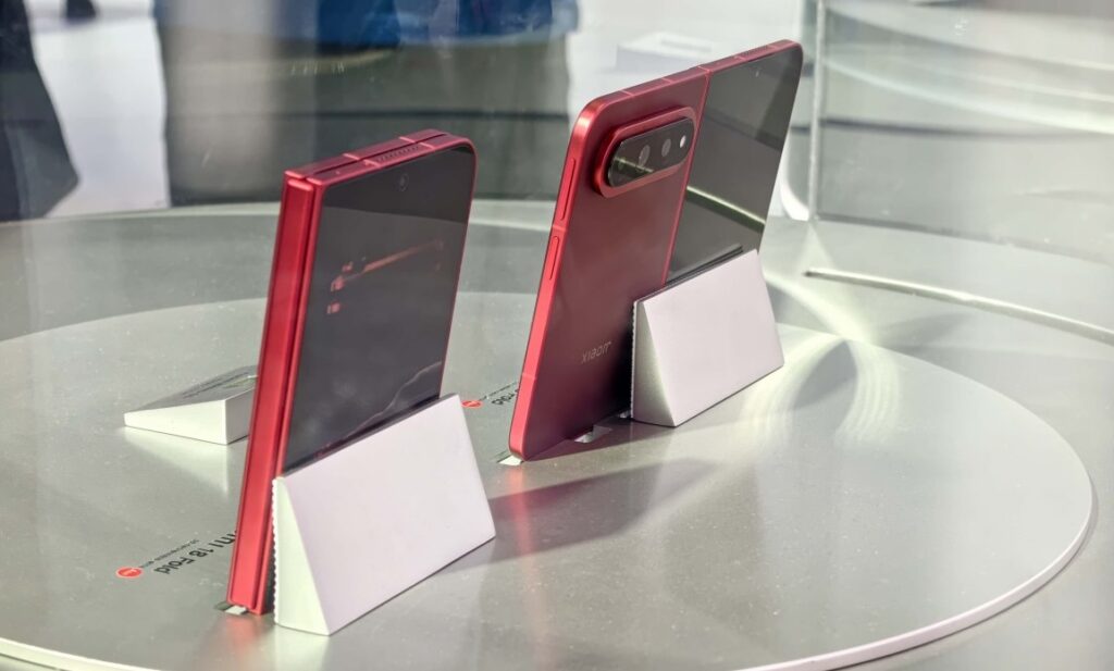 شیائومی ۱۸ فولد با تراشه XRing O3 در نمایشگاه IFA 2026 رونمایی شد