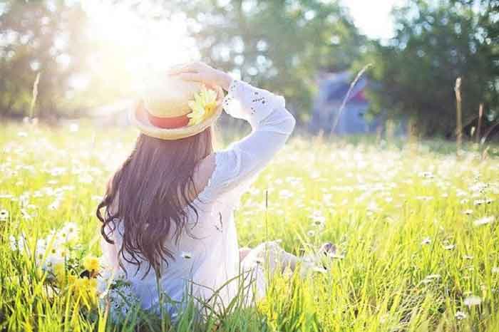 کمی آفتاب بگیرید