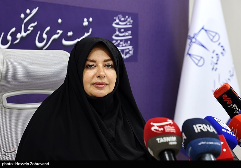 اسناد مالکیت آجری‌رنگ از خرداد 1406 مشمول قانون الزام می‌شوند