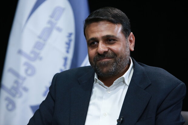 نماینده مجلس: باید آرایش جنگی واقعی در حوزه اقتصاد و معیشت شکل بگیرد/ مبلغ کالابرگ افزایش پیدا کند