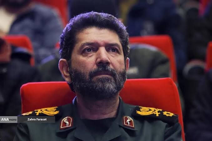روایت فرمانده سپاه تهران از اداره کشور به مدت ۱۰ روز بدون فرمانده کل قوا/ زنده‌ ماندن آیت‌الله سیدمجتبی خامنه‌ای در محل شهادت پدر از الطاف خداوند بود