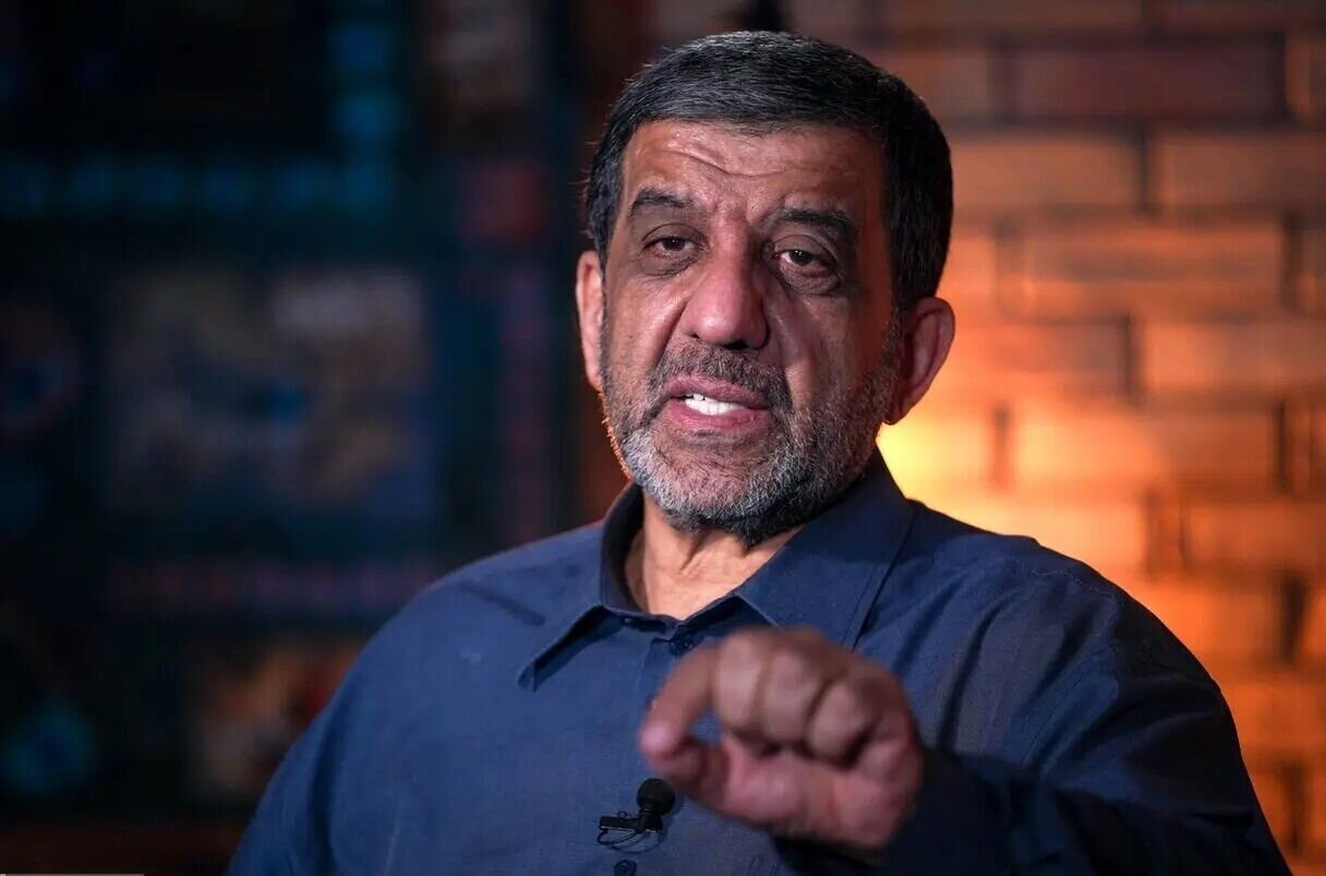 ماجرای اهانت و عذرخواهی آیت‌الله مهدوی کنی به خانم بازیگر در خطبه‌های نماز جمعه/ ضرغامی: آیا همه‌ی تریبون‌های رسمی و مقدس ما همینطورند؟!